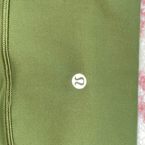Lululemon leggings - Picture 3 of 4